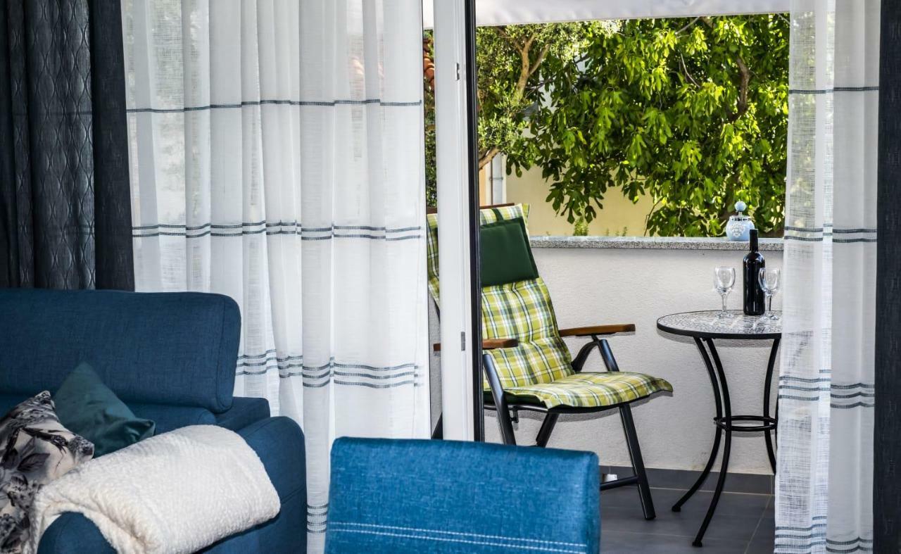 Blue Pearl Apartment Rogoznica  Kültér fotó