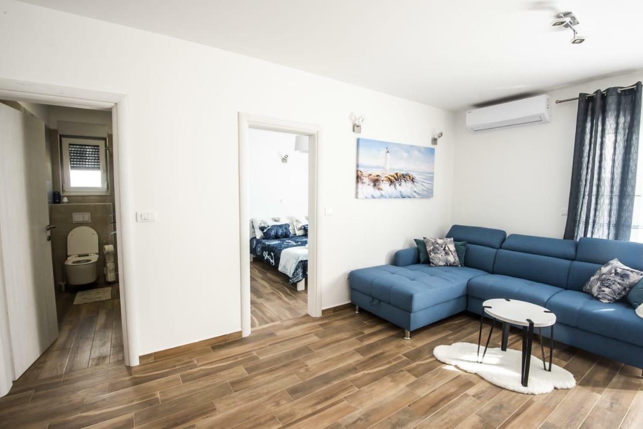Blue Pearl Apartment Rogoznica  Kültér fotó