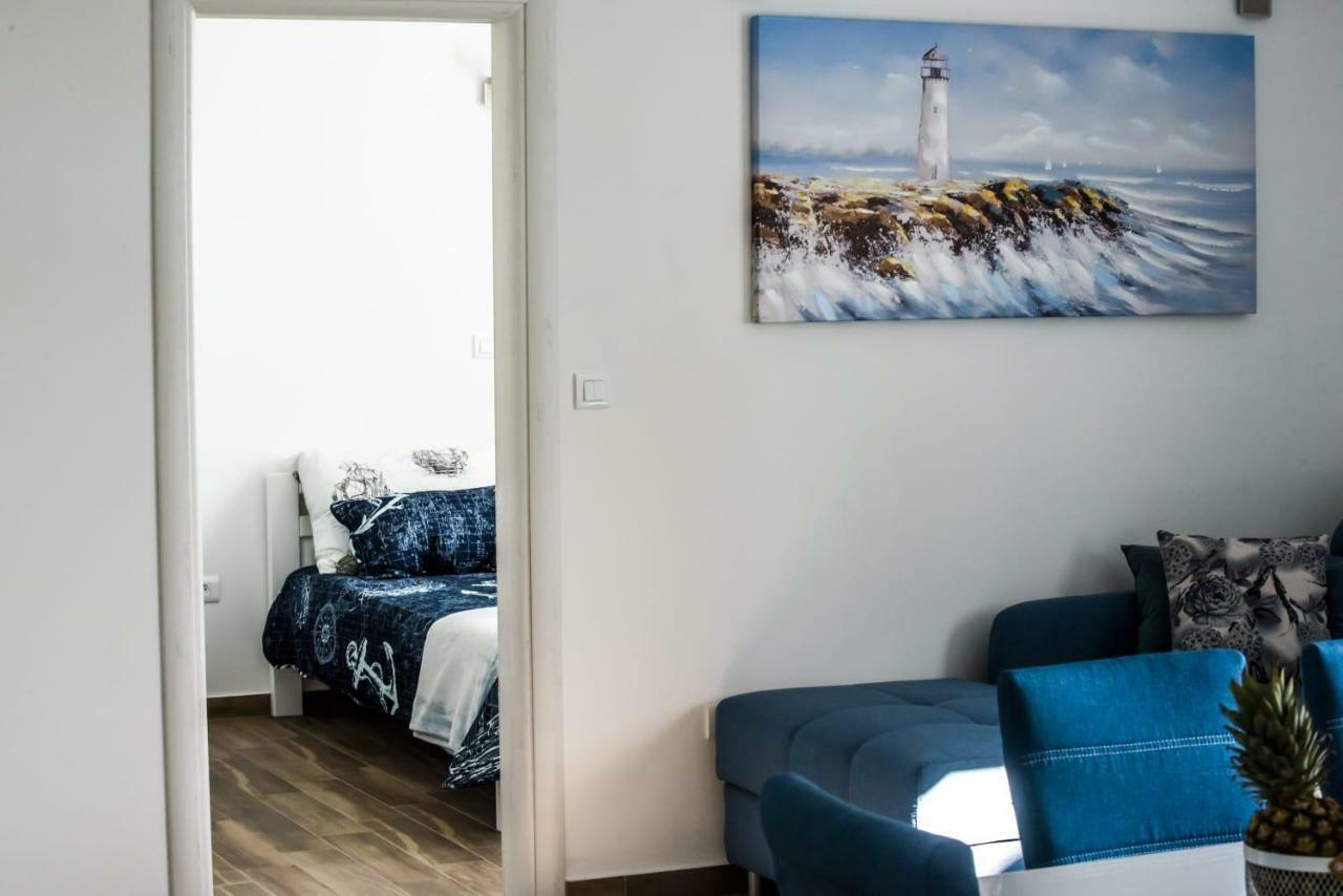 Blue Pearl Apartment Rogoznica  Kültér fotó